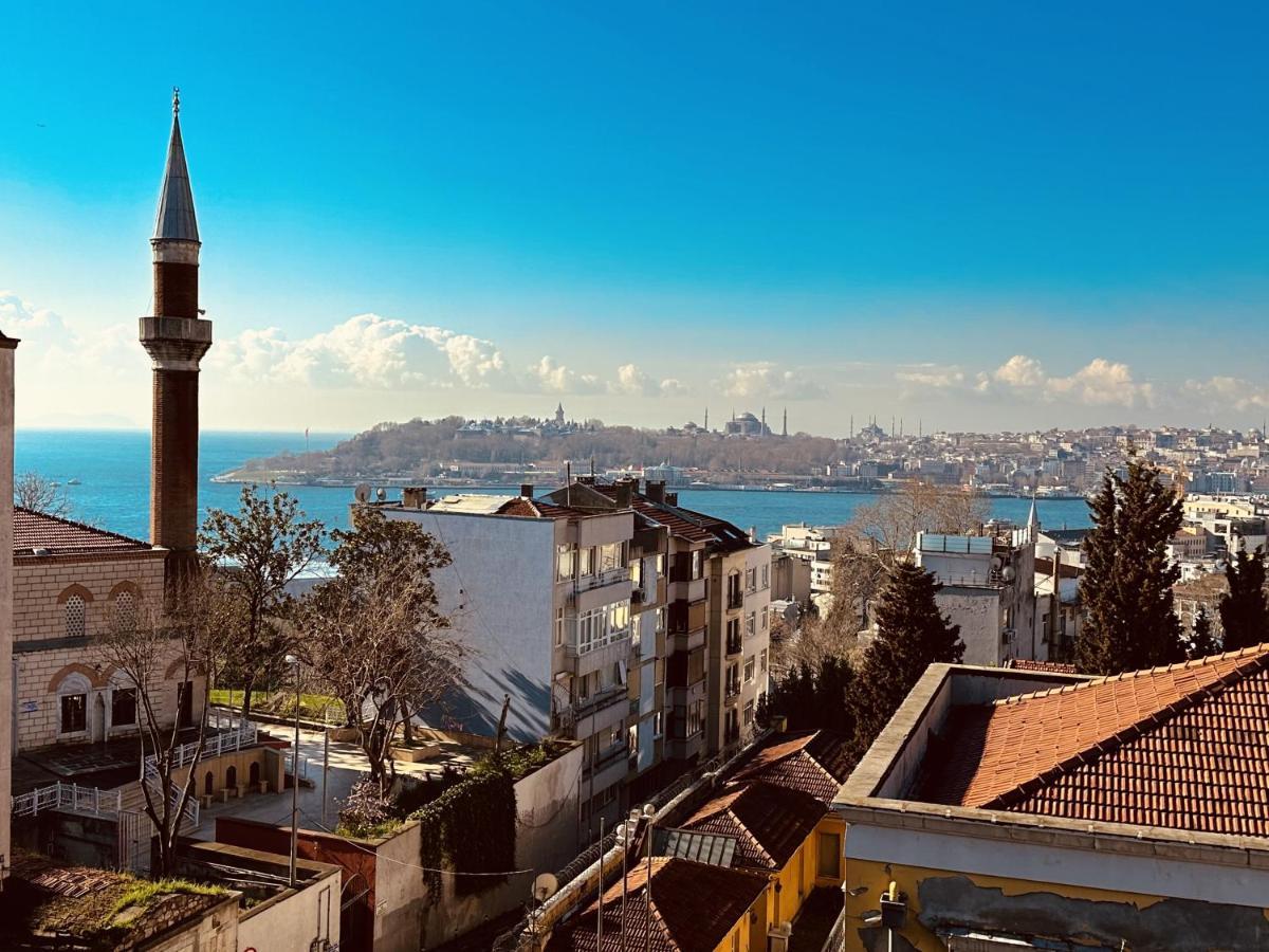 Fragments Hotel Istanbul Exterior photo